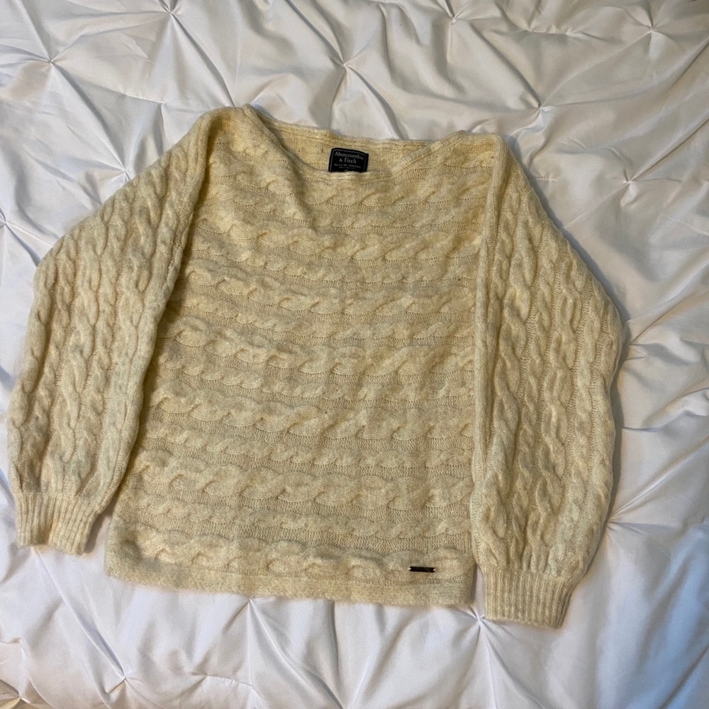Abercrombie sweater